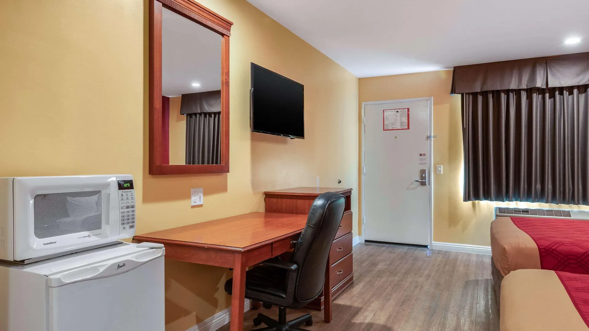 Rodeway Inn Carson - Los Angeles South