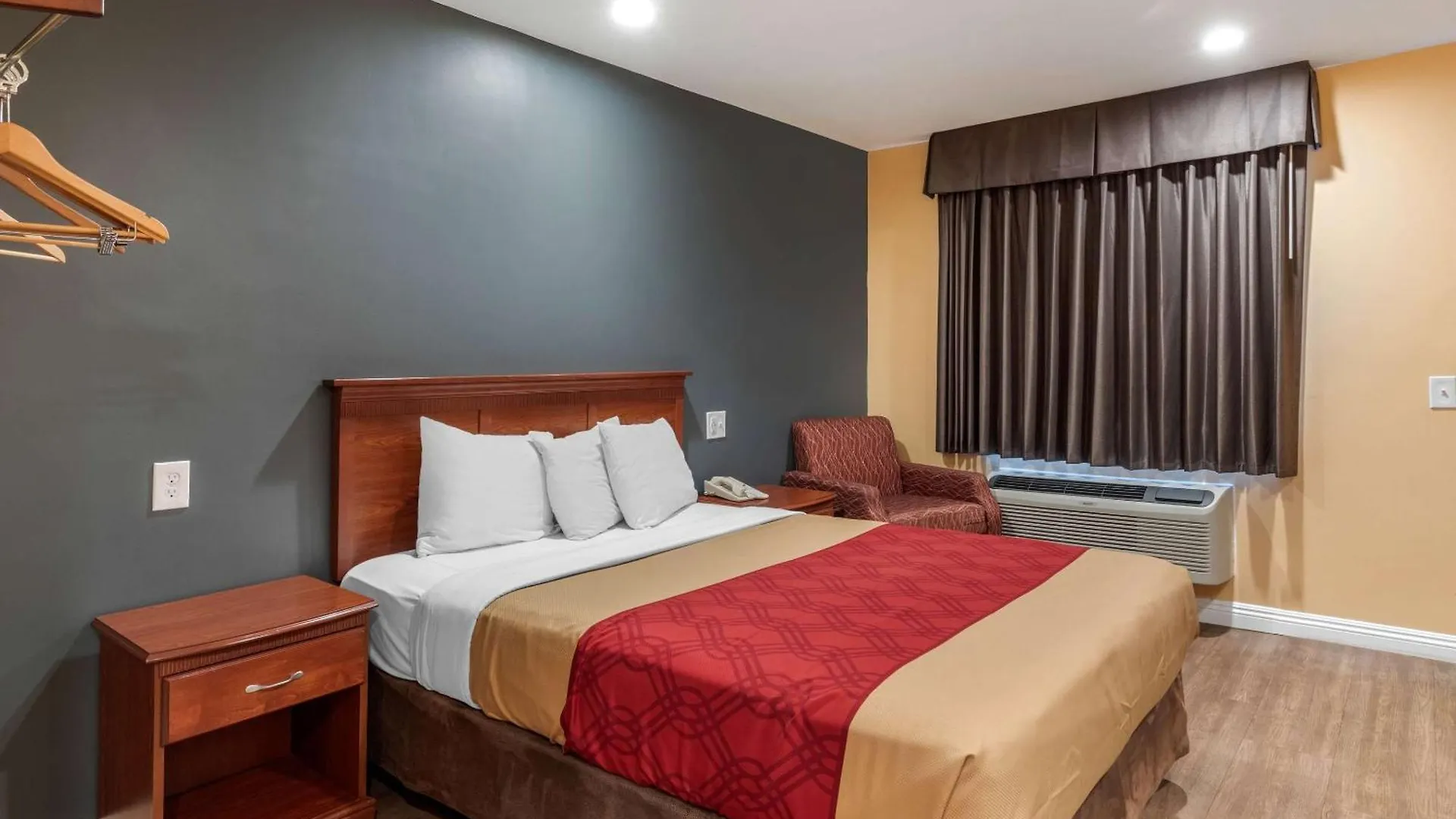 Rodeway Inn Carson - Los Angeles South
